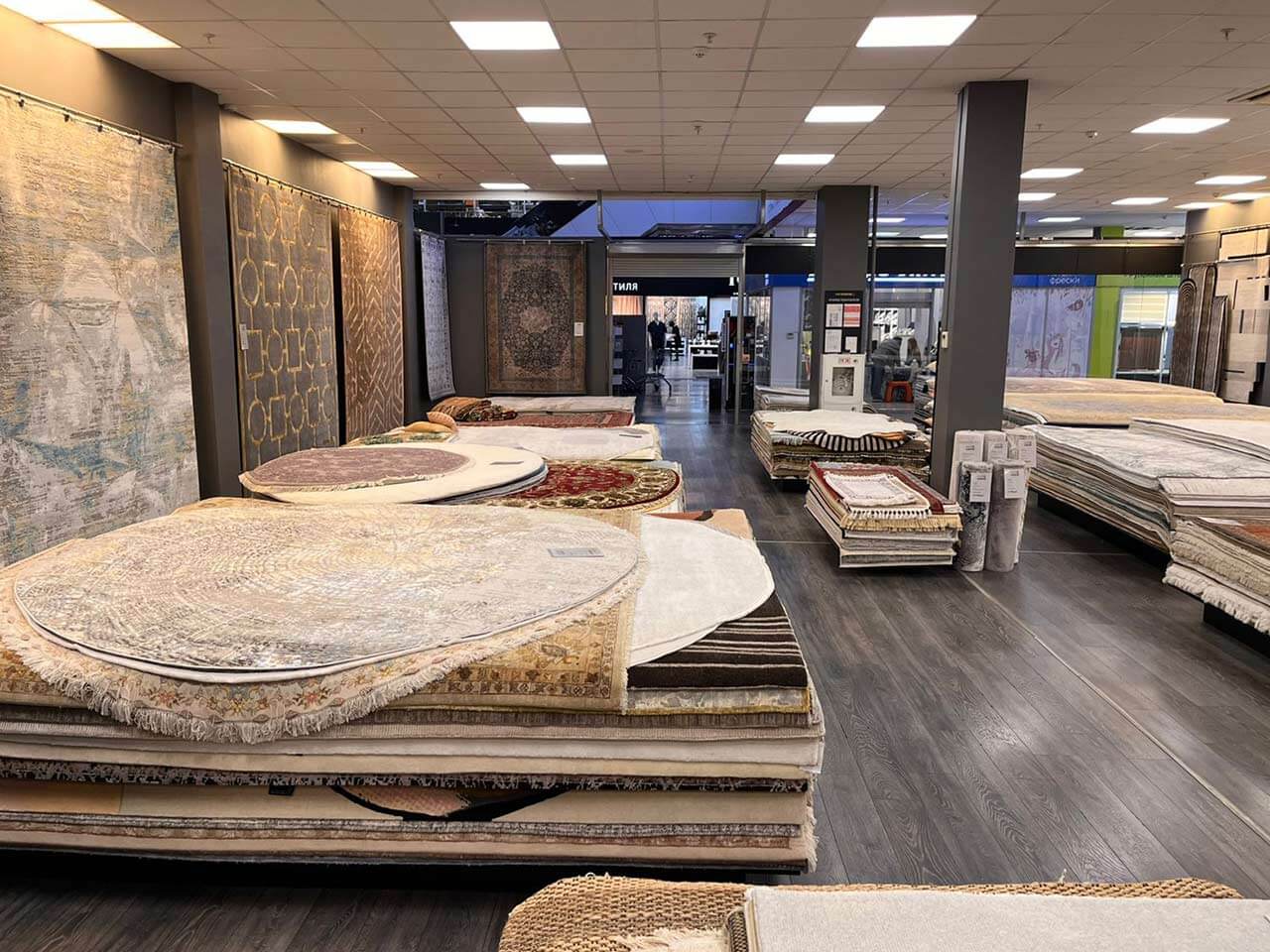 Салон «Мир Ковров | Kover.ru» в ТВК «Большая Медведица»