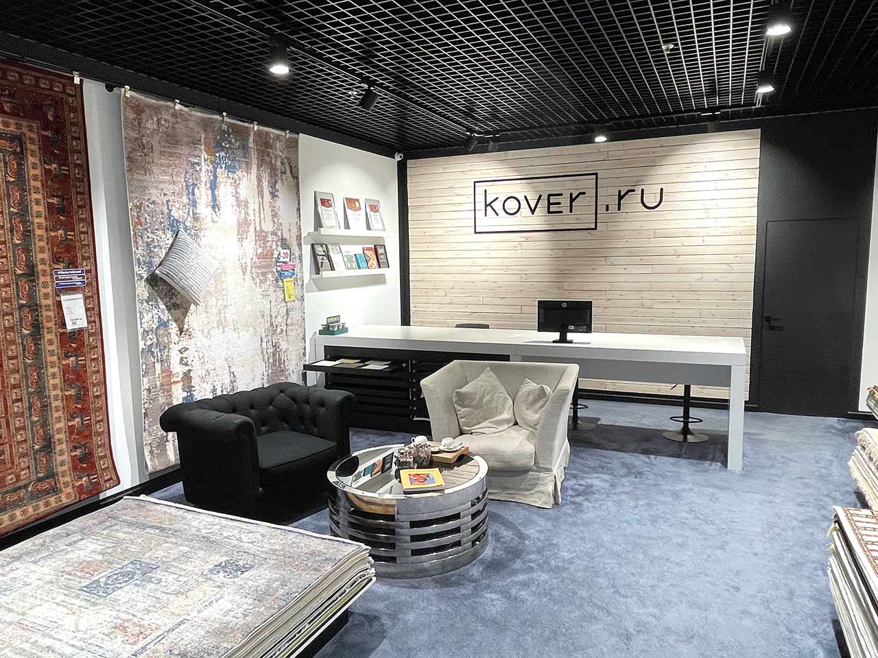 Салон «Kover.ru»  в ТЦ «Мягкофф»  2-ой этаж