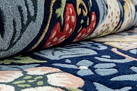 MORRIS & CO