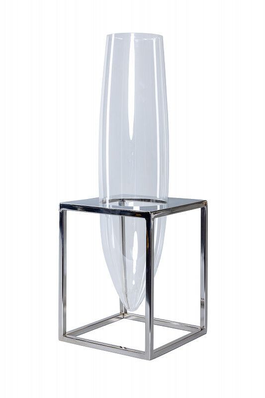 Ваза на серебряном подстолье высокая