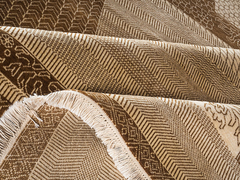 Индийский ковёр из шерсти и арт-шёлка «MODERN D» DC-MCS-BRN