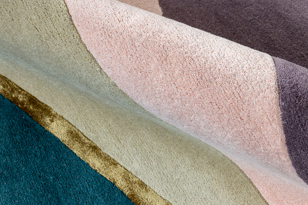 Индийский ковёр из арт-шёлка и шерсти «TED BAKER» Sahara Pink 56102