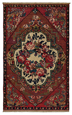 Азербайджанский ковёр из шерсти