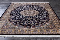 QUM COLLECTION