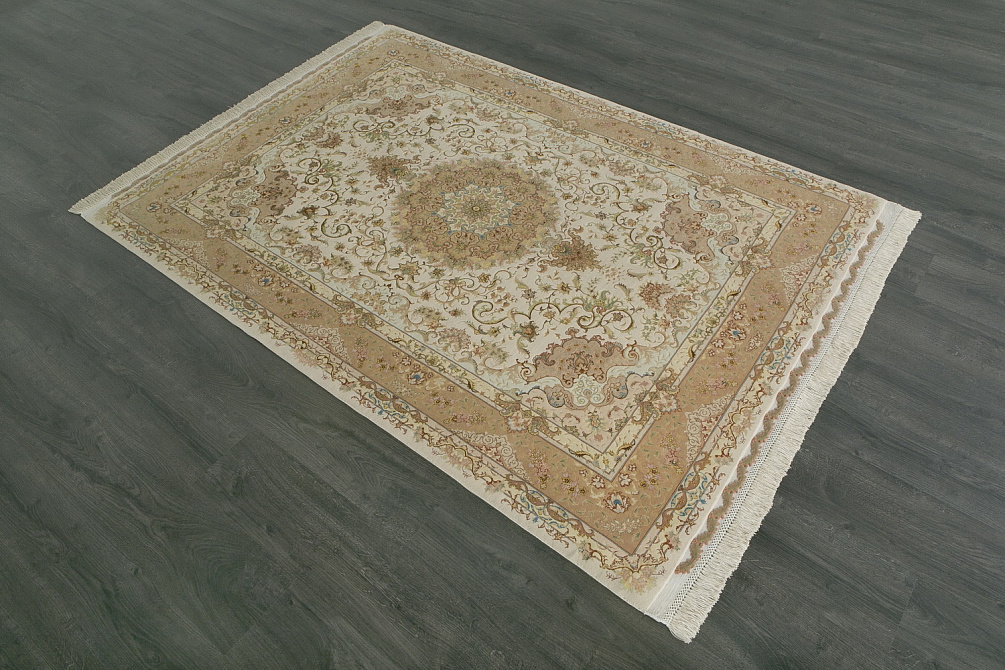 Иранский ковёр из шерсти и шёлка «TABRIZ SHIRFAR» 9-375-IR