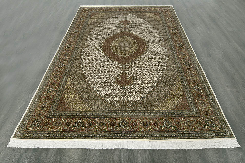 Иранский ковёр из шерсти и шёлка «TABRIZ MAHI» 13-180-IR