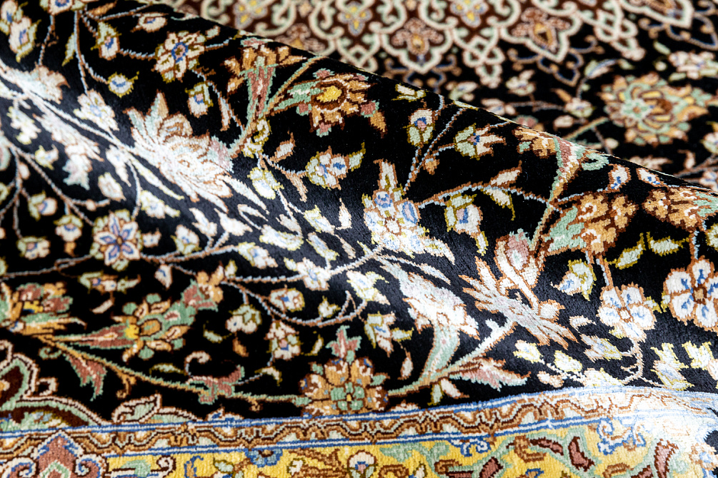 Иранский ковер из шёлка «QOM» 9-551-IR