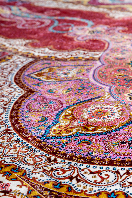 Иранский ковёр из шёлка и модала «MASTERPIECE QUM» 015-21-BOTEH MERMAHMEDI