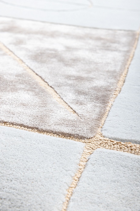 Индийский ковер из шерсти и арт-шёлка «Art de Vivre by DETALI» design Irina Tatarnikova «АЛФАВИТ-2»