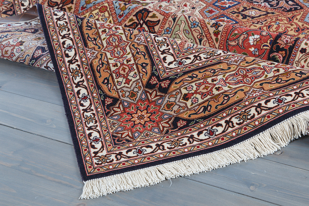 Иранский ковёр из шерсти и шёлка «TABRIZ IR» 9-679-IR