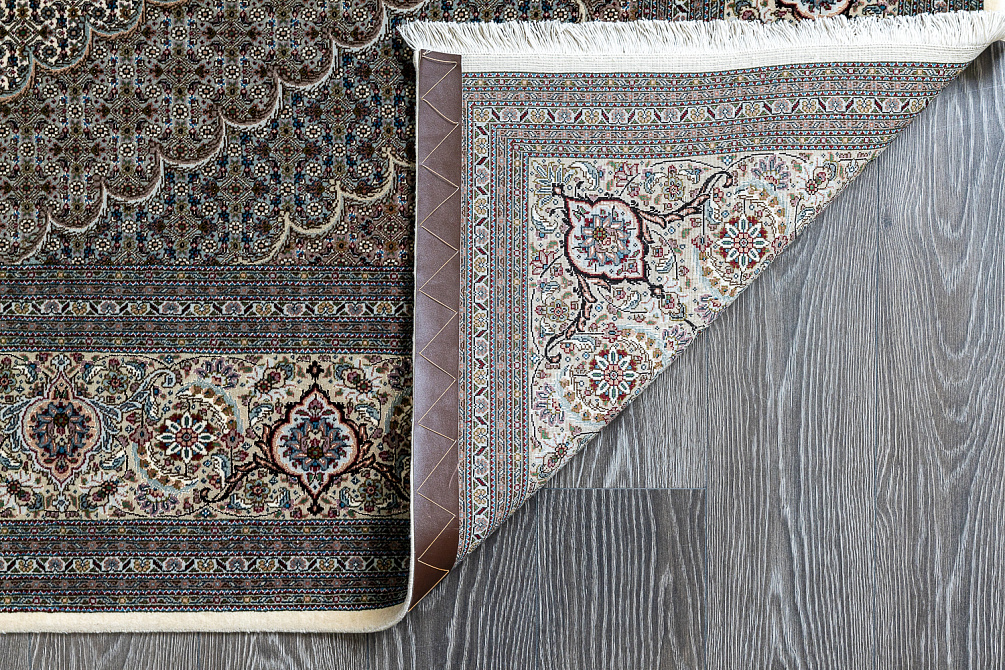 Иранский ковёр из шерсти и шёлка «TABRIZ MAHI» 801-3895-IR