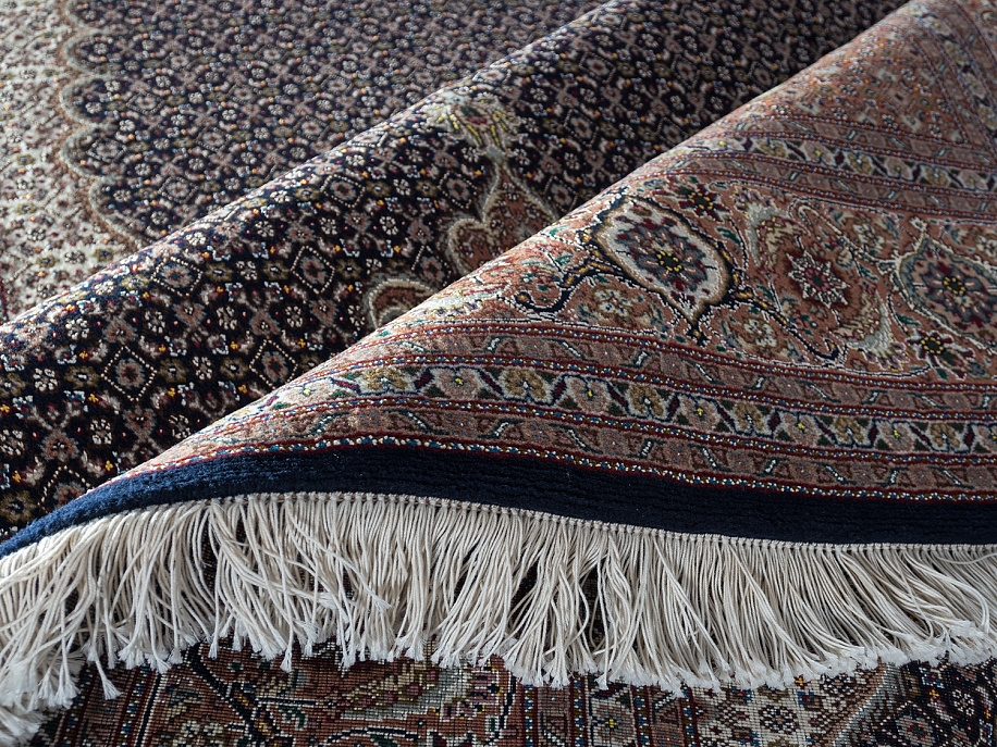 Иранский ковёр из шерсти и шёлка «TABRIZ MAHI» 13-47-IR