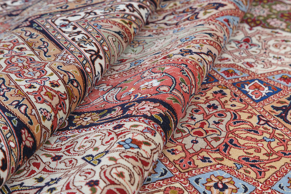 Иранский ковёр из шерсти и шёлка «TABRIZ IR» 9-679-IR