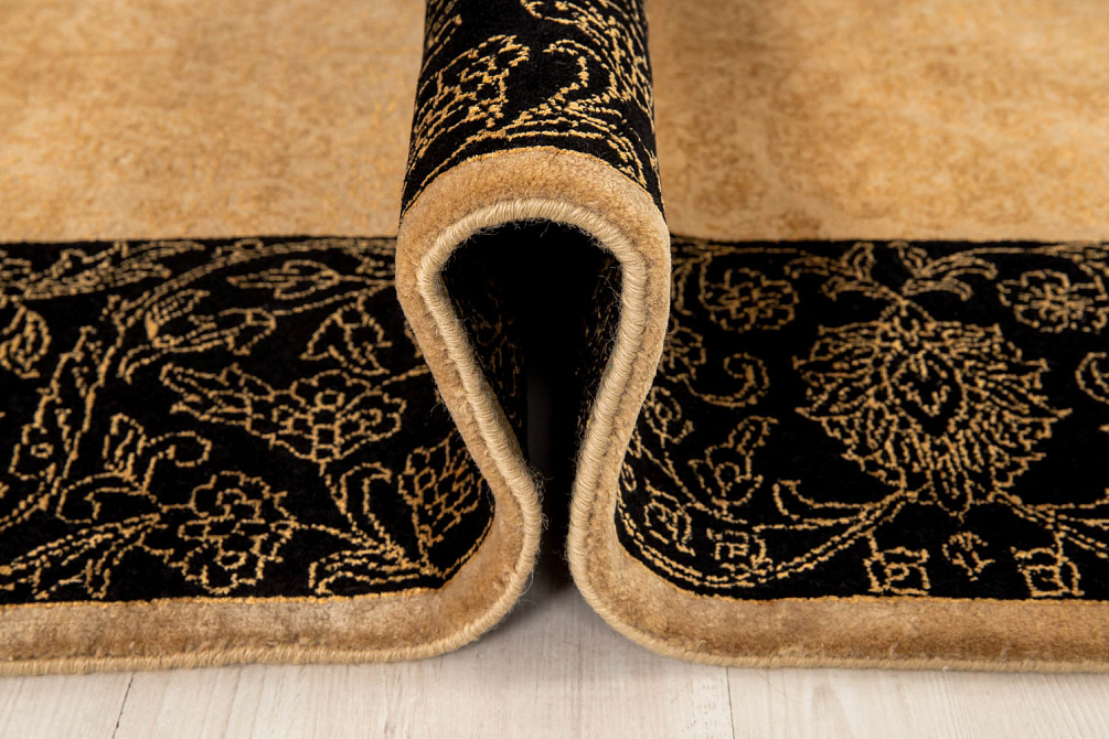 Индийский ковёр из шерсти и арт-шёлка «AGRA R» RO6-GLD-BLK