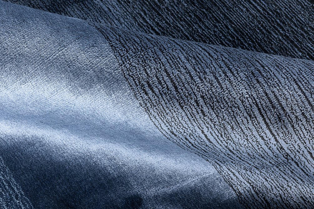 Индийский ковёр из арт-шёлка «RAINBOW SHINE» 2014002-PEACOCK BLUE