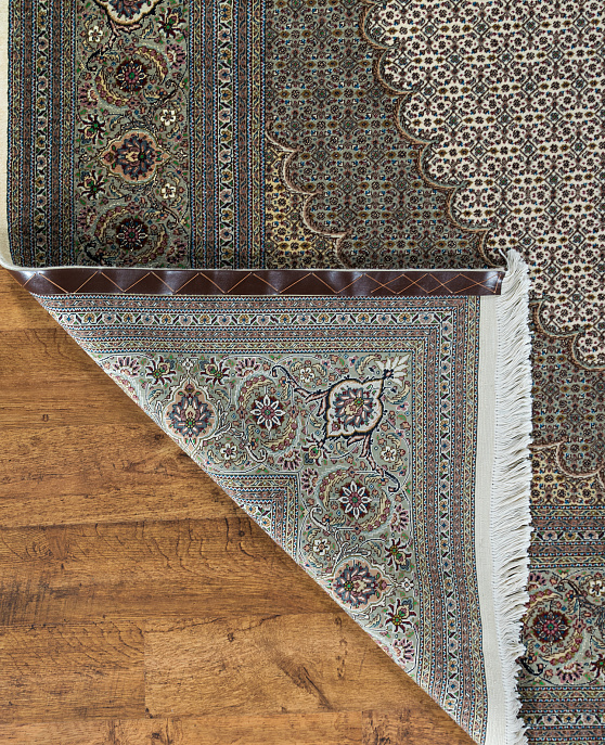 Иранский ковёр из шерсти и шёлка «TABRIZ MAHI» 11-111-IR
