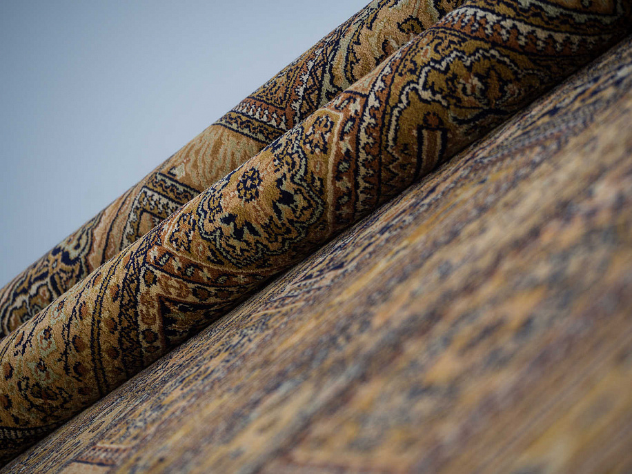 Индийский ковёр из шёлка «KASHMIR SILK 24Х24» UNEVEN TILES