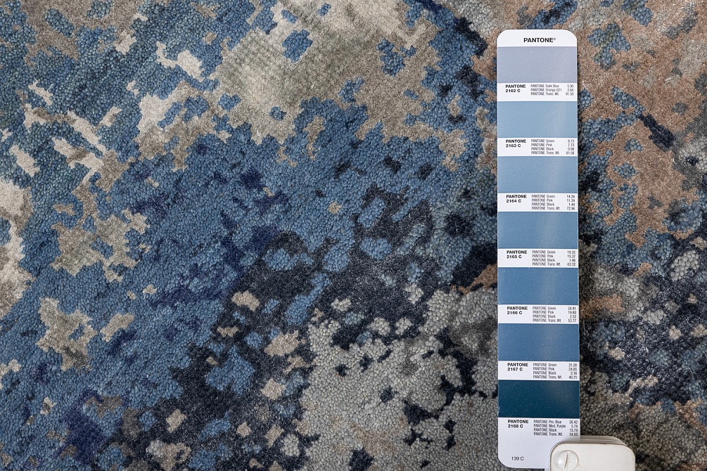 Индийский ковер из бамбукового шёлка, шерсти и хлопка «CHAOS THEORY» ESK351-AWHITE-FDENIM 10