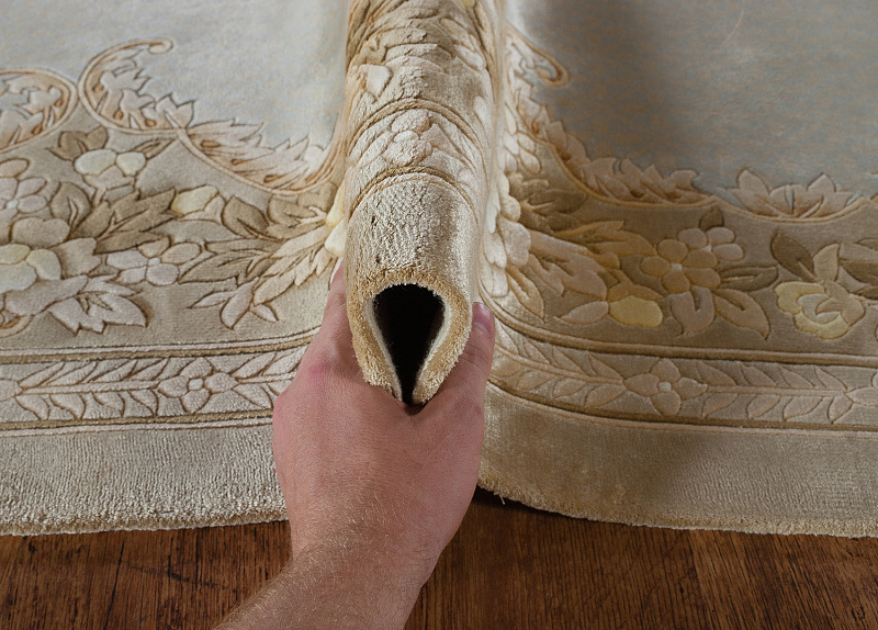 Китайский ковёр из шёлка