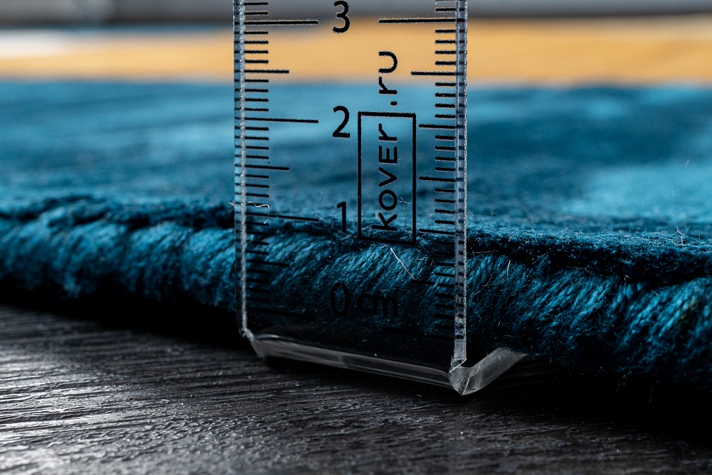 Индийский ковер из арт-шёлка «ROSERA» RSR04-GLD-MLT