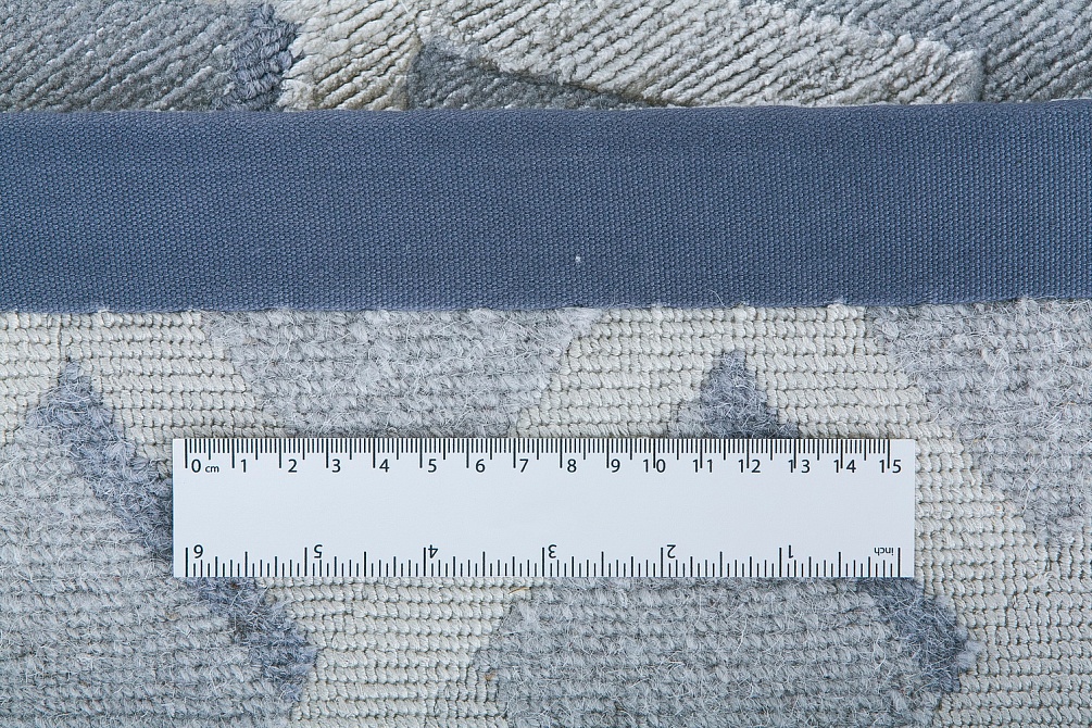 Непальский ковер из шерсти и эвкалиптового шёлка «ART DECO RUGS» RHOMB BLUE AIR(90529)