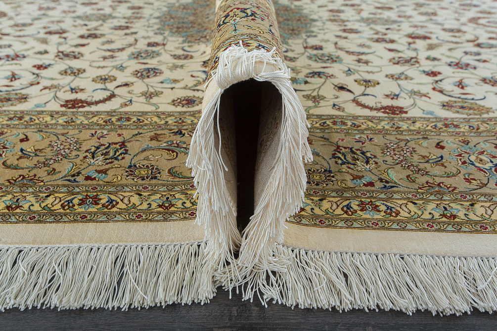 Иранский ковёр из шёлка «QUM MM IR» 13-27-IR(Oval)