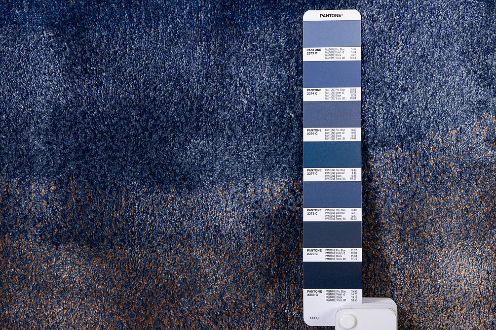 Индийский ковер из эвкалиптового шёлка «VELVET MIRAGE» DEGRADEE SAPPHIRE(Round) 9