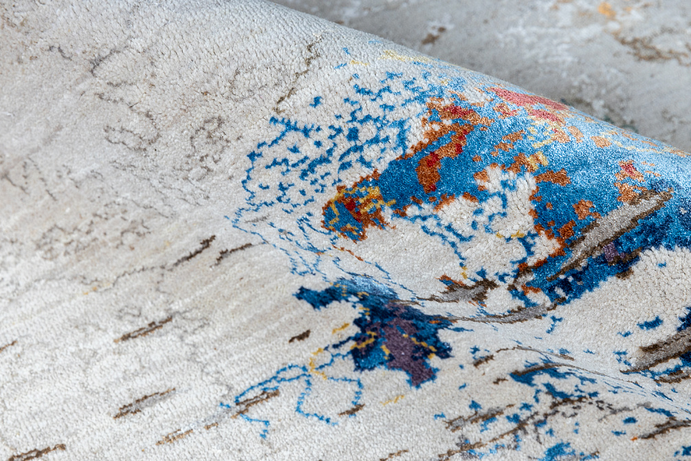 Индийский ковер из шерсти и бамбукового шёлка «UNSTRING» SRB702-ANTIQUE-WHITE-OCEAN-BLUE