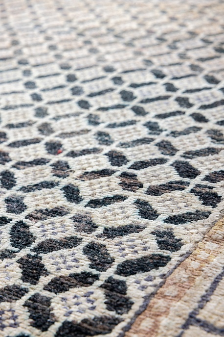 Индийский ковер из шёлка и шерсти «ETHNIC VINTAGE» BJ51-BLK-MIX(369x474) 7