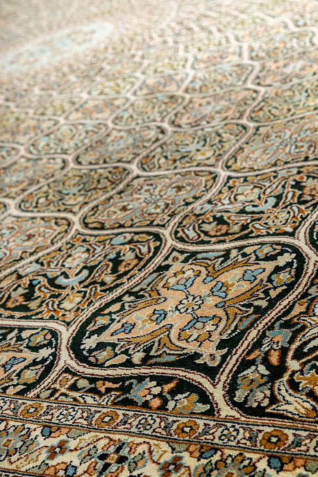 Индийский ковёр из шёлка «KASHMIR SILK 24Х24» CELING GREEN