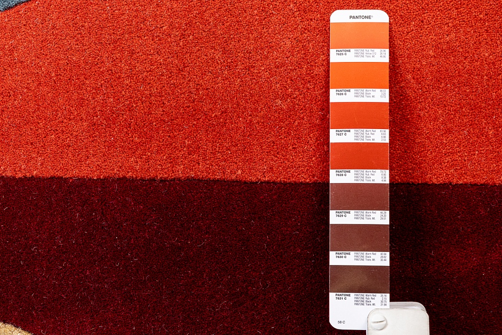 Индийский ковер из шерсти и арт-шёлка «TED BAKER» Sahara Burgundy 56105(Round)