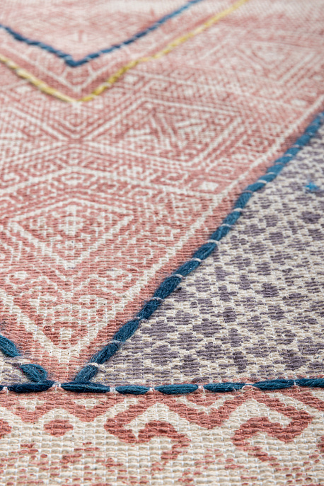Индийский ковёр из хлопка и шёлка «NIMBA» RED-MULTI