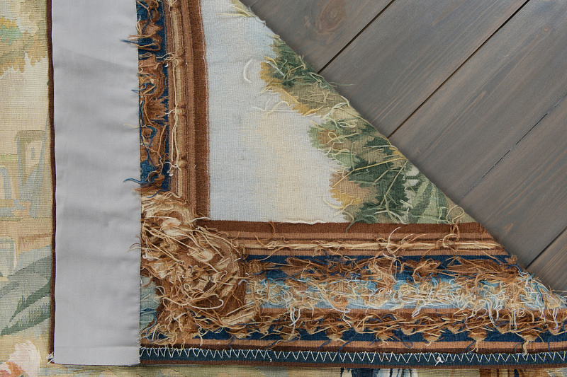 Китайский ковёр из шерсти и шёлка