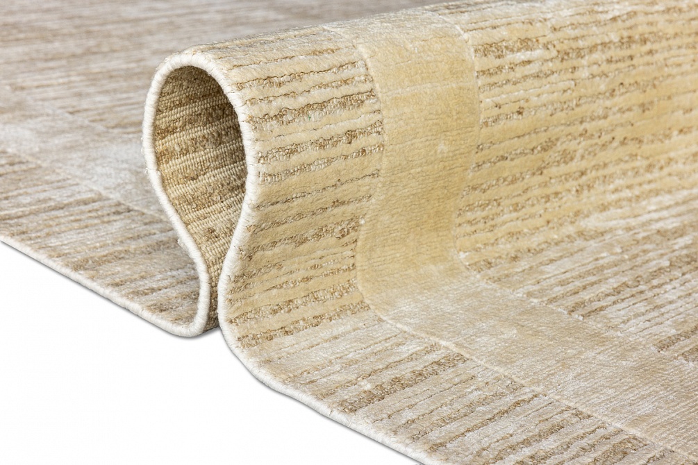 Индийский ковер из шёлка «BLANC DE BLANCS» KE2422-IVORY-BEIGE