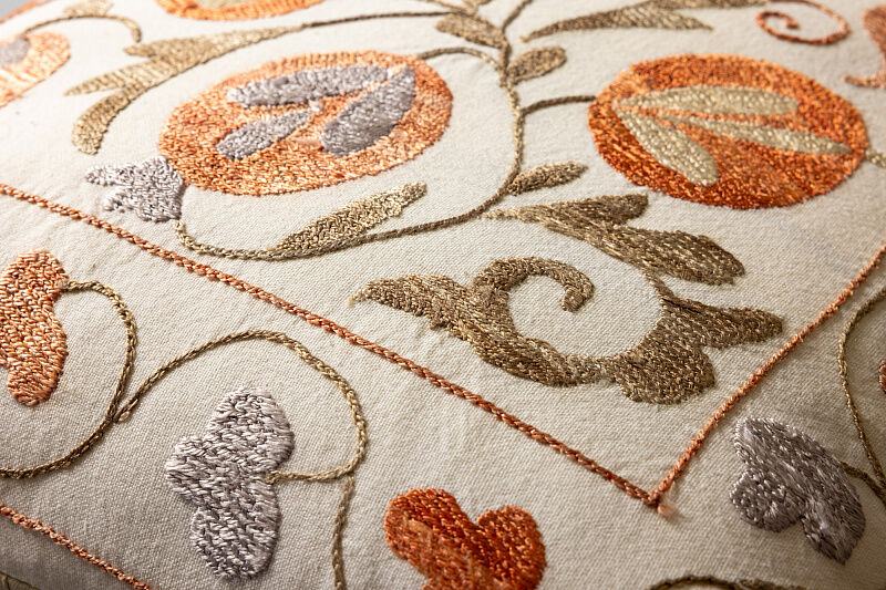 UZBEK SUZANI PILLOW 41/41 R -(41X41)_UZB/R/230-822-869-252L1217919 Турция Хлопок/Шёлк