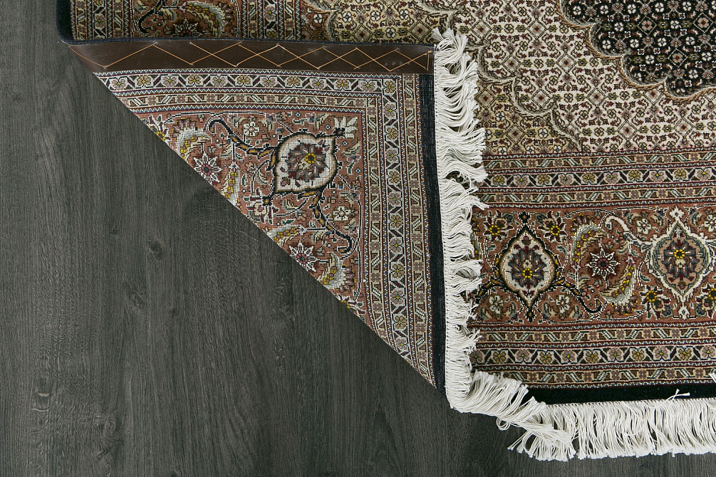 Иранский ковёр из шерсти и шёлка «TABRIZ MAHI» 13-41-IR