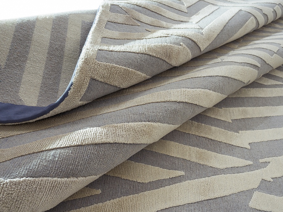 Непальский ковер из шерсти и шёлка «REVERS» C3277A-BK12