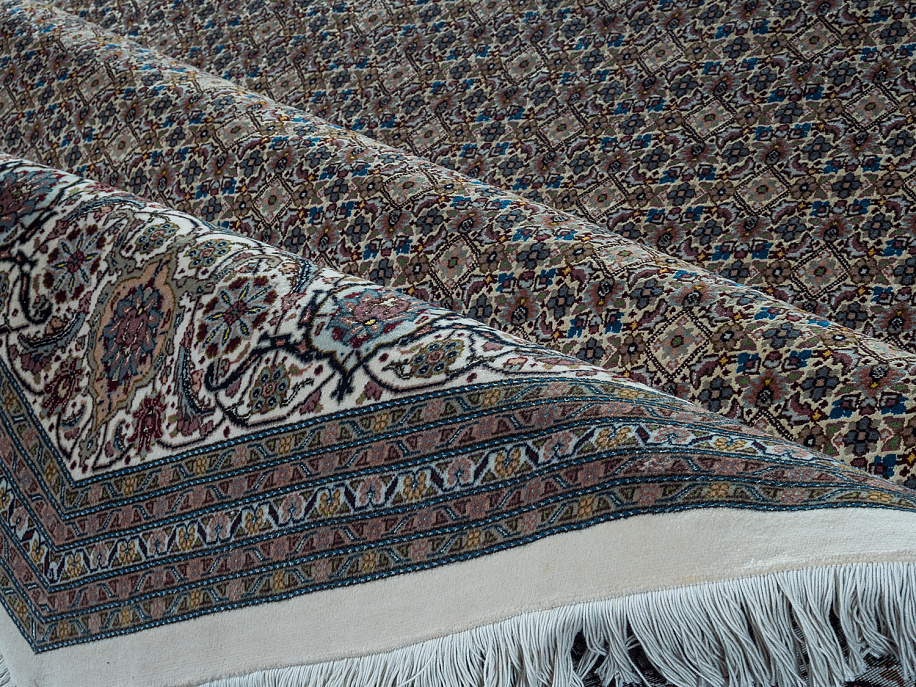 Иранский ковёр из шерсти и шёлка «TABRIZ MAHI» 801-4613-IR(8-гранник)