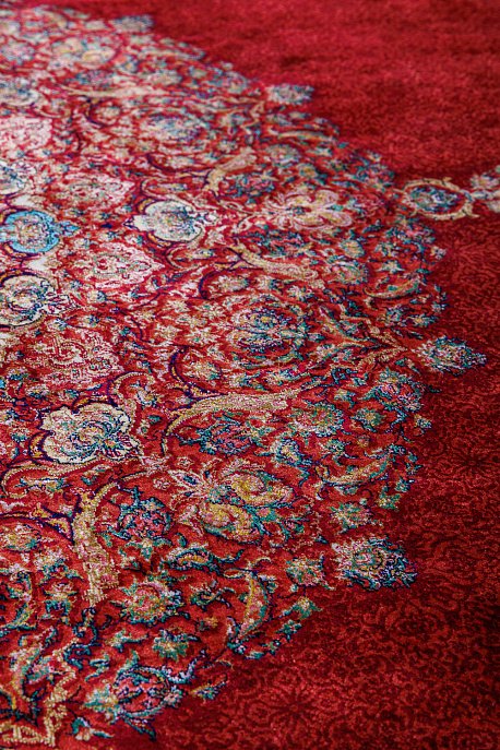 Иранский ковёр из шёлка и модала «MASTERPIECE QUM» 019-21-TORANJ-RED