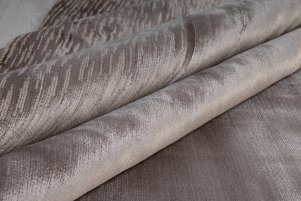Индийский ковер из арт-шёлка «EDINBURG» BORDER-TAUPE