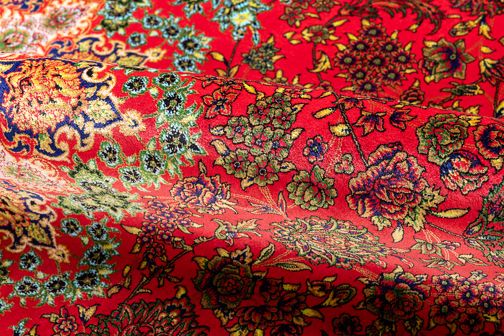 Иранский ковер из шёлка и модала «MASTERPIECE QUM» 005-23-TABRIZ GUCCI