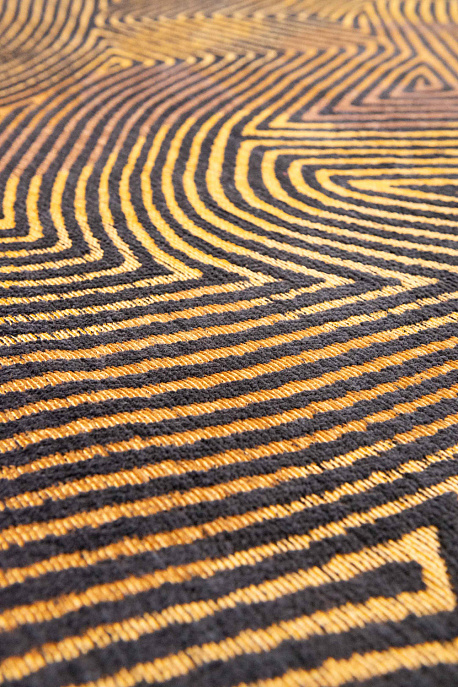 Бельгийский ковёр из полиэфирного шёлка «MEDITATION» 9227-BLACK GOLD